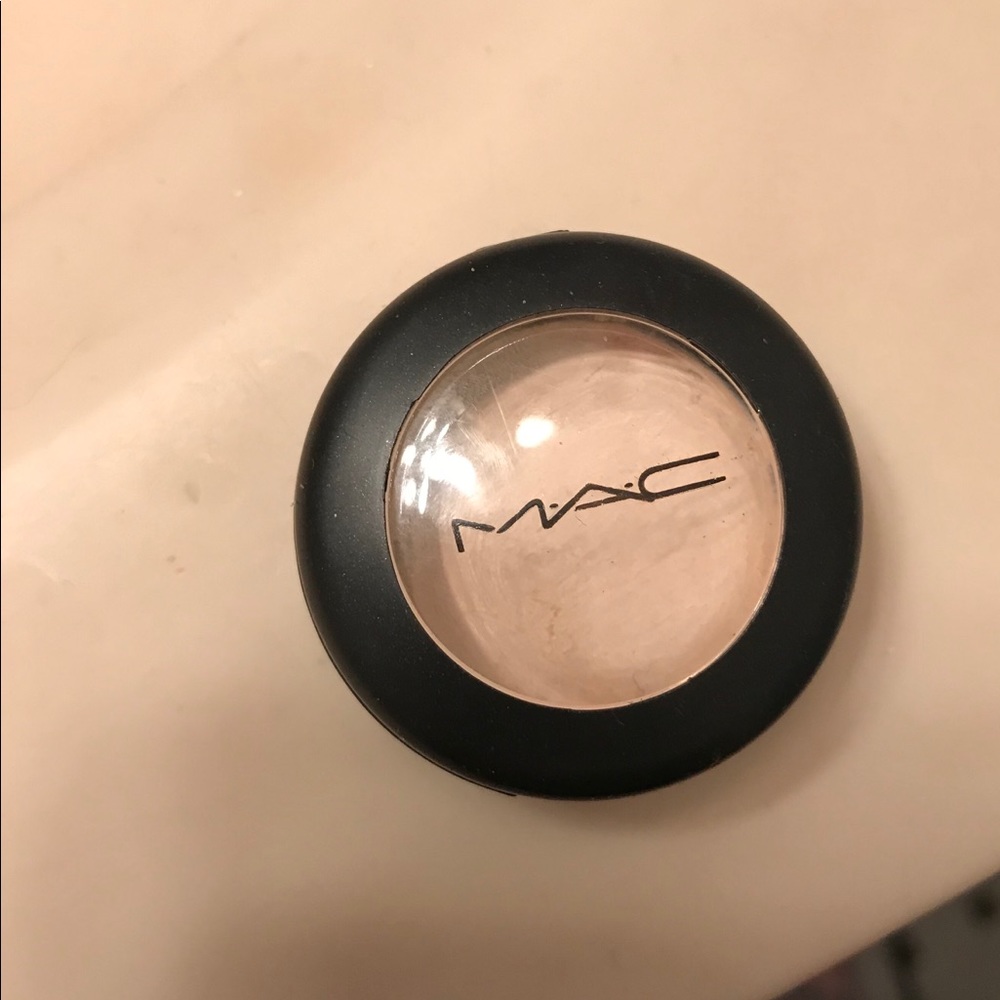 MAC studio finish concealer